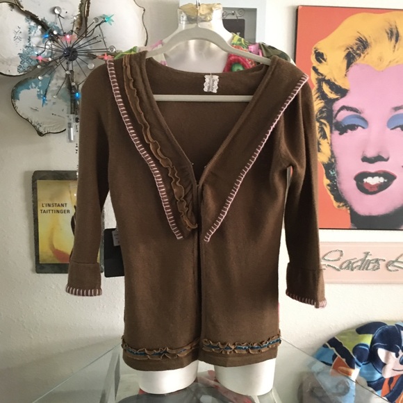 Cute NWT cardigan sweater - Picture 1 of 9